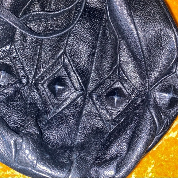 Elliott Lucca Black Leather Drawstring Bucket Bag Medium Diamond Embossed - Picture 3 of 12